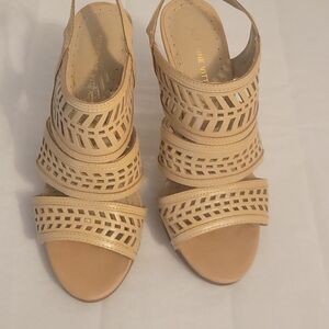 Adrienne Vittadini Women's Tan Sandals